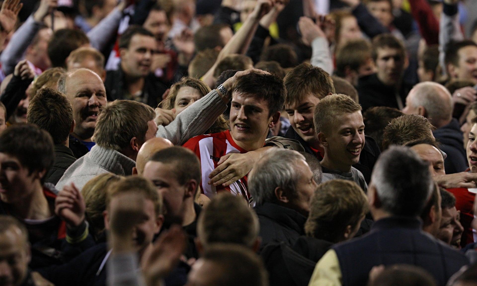 联赛中扮演 联赛中扮演